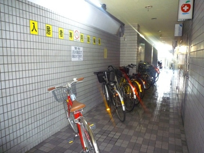 【その他共用部分】 | グランフェル八尾 | 自転車置き場