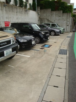 【駐車場】 | 駐車場も完備
