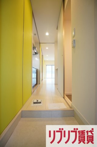 リブリ・エルミタージュの玄関