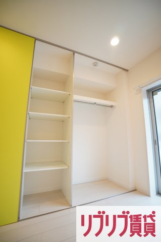 リブリ・エルミタージュの収納