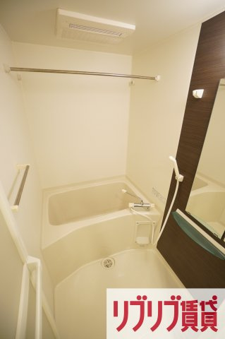 リブリ・エルミタージュの浴室