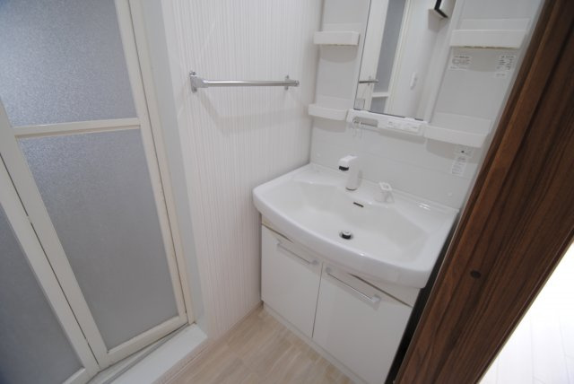 Benesta久留米（べネスタ久留米）の独立洗面台