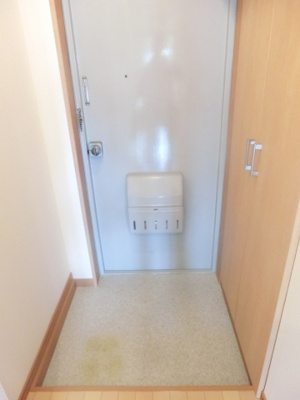 【玄関】 | クイーンズハイツ名倉