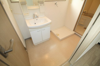 【洗面所】 | ローレル参番館