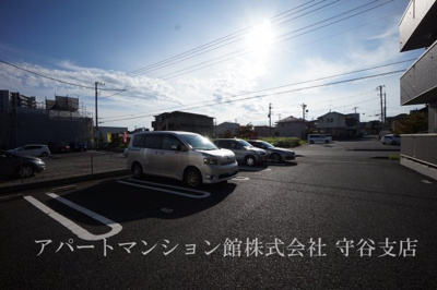 【駐車場】 | オーキッドブルー