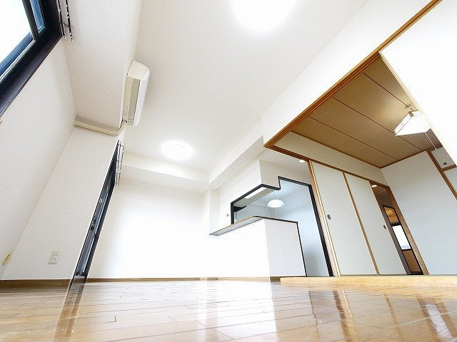 パストラーレ天理の内装|過ごしやすい室内です