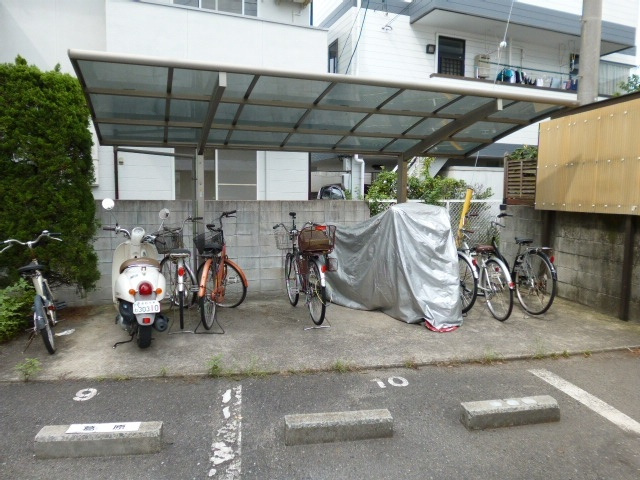倉敷市田ノ上の賃貸マンションのその他共用部分|自転車置き場