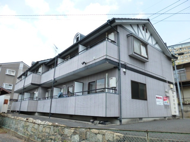 倉敷市松島のアパートの外観