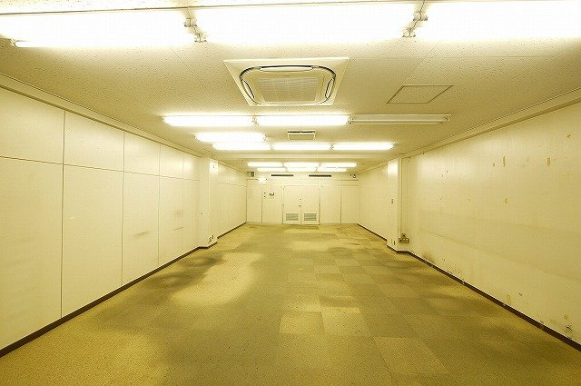 奈良セントラルビルの内装