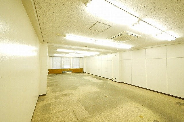 奈良セントラルビルの内装