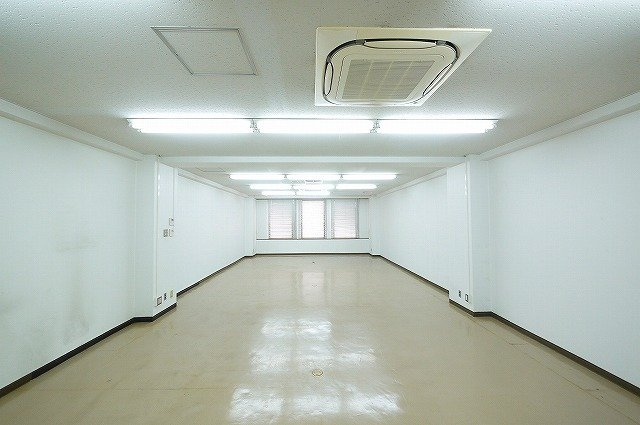 奈良セントラルビルの内装