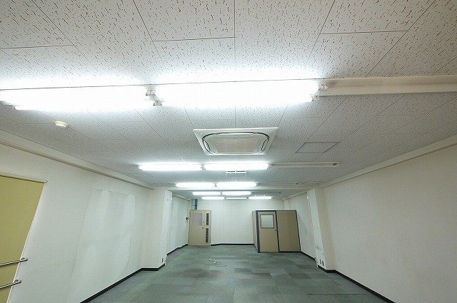 奈良セントラルビルの内装