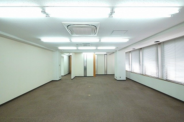 奈良セントラルビルの内装