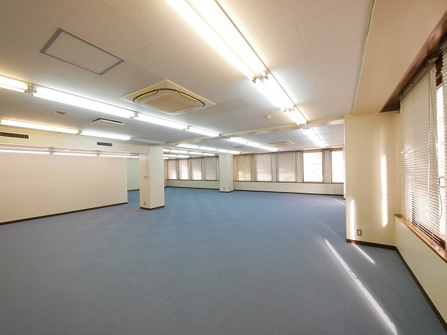 奈良セントラルビルの内装