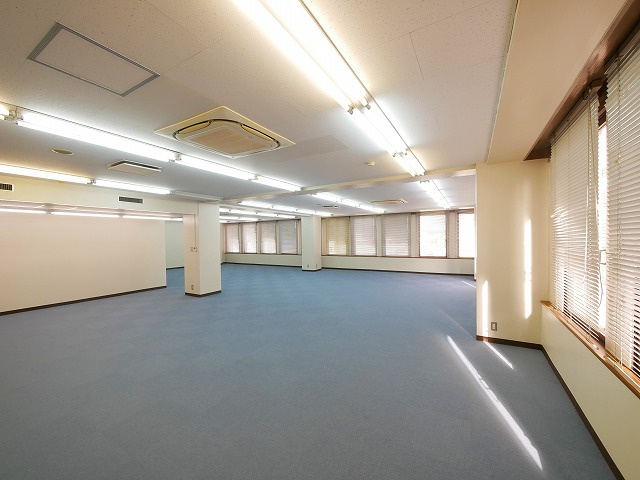 奈良セントラルビルの内装