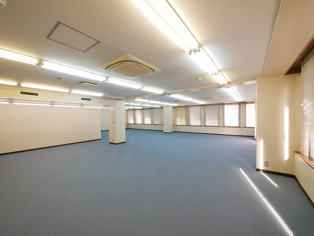 奈良セントラルビルの内装