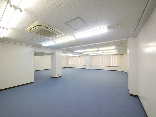 奈良セントラルビルの内装