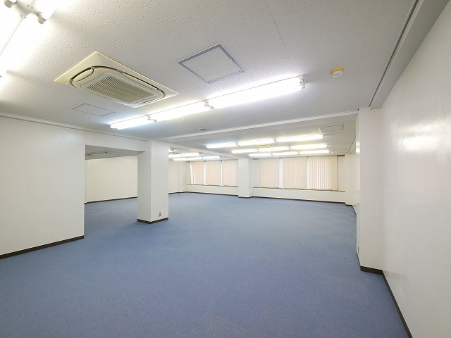 奈良セントラルビルの内装