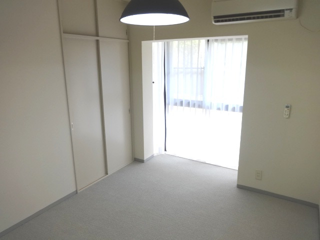 錦町ハイツの洋室