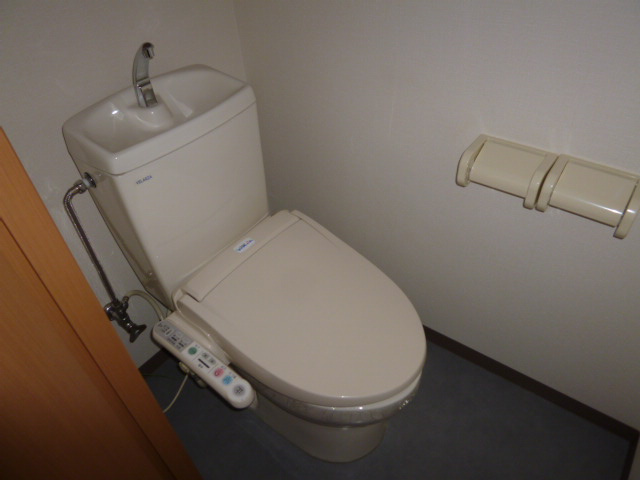 エム・インプレスのトイレ|温水洗浄便座