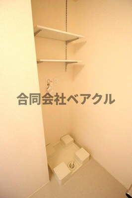 【洗面所】 | シャルムTAKASAGOⅡ | 広い洗面スペース