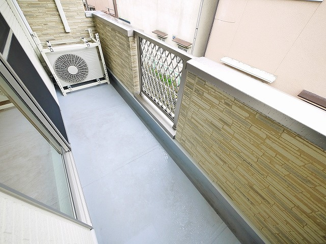 サンシャイン富堂のバルコニー|陽当たり良好なバルコニーです
