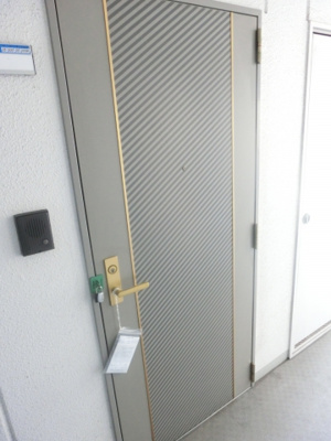 【玄関】 | ヴァル浜崎通り