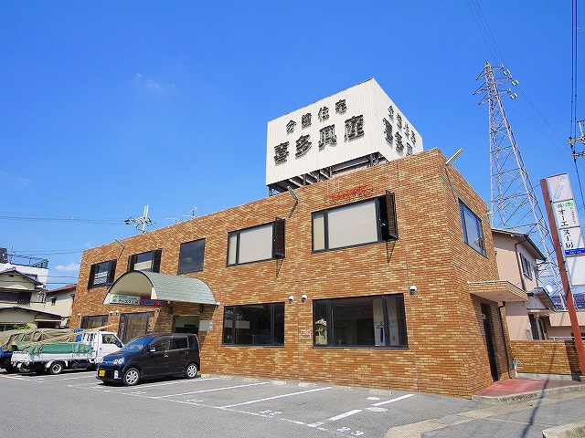 シティロイヤル大和小泉Bの外観