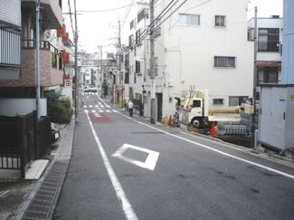 【前面道路含む現地写真】 | 品川区西大井6丁目6200万円前面道路