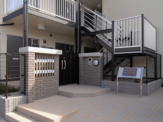 【エントランス】 | ｔｓｕｂａｓａ 