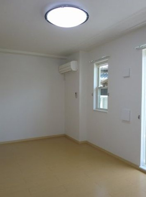 【洋室】 | ル・レーヴ