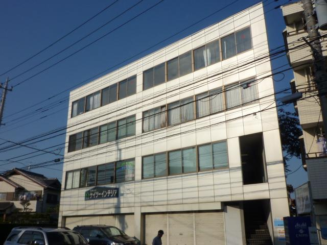 サンシャイン白山の外観