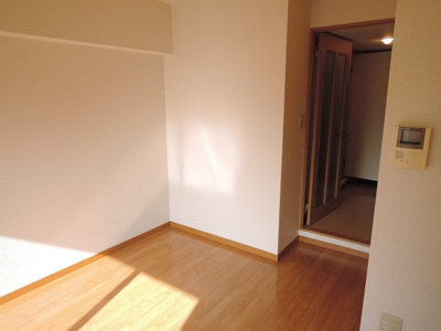 【寝室】 | ベルスーズ | 別部屋です。（参考写真）