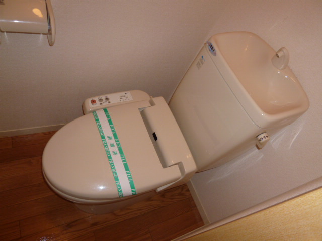 グランソレイユ　Ｂのトイレ|温水洗浄便座