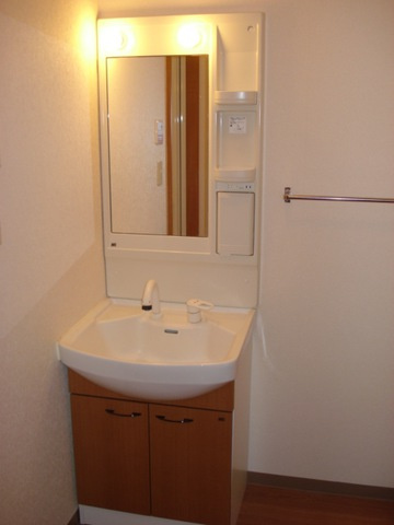 SQUAREの独立洗面台