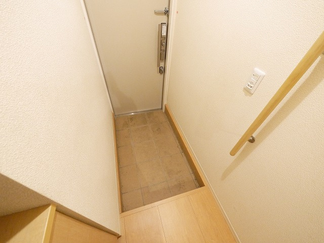 Ｖｉｖａｃｅの玄関|明るい玄関です