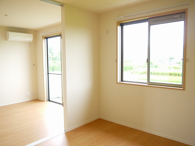 Ｖｉｖａｃｅの洋室|落ち着いた色調の洋室です