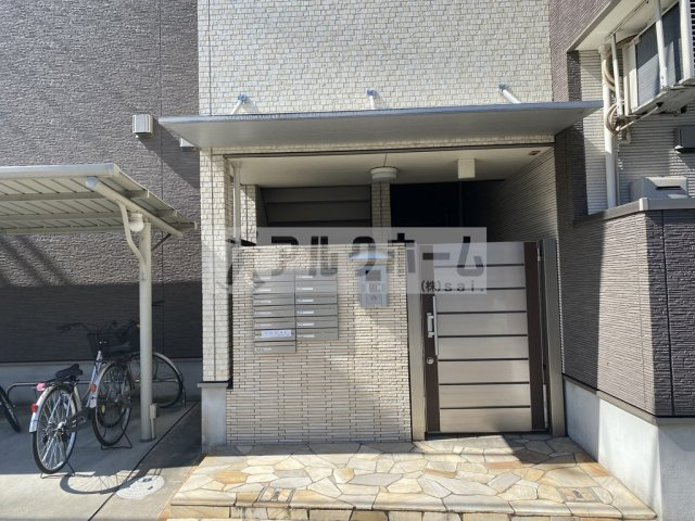 RESIDENCIAL PASSEIO(レジデンシャルパセオ)柏原堅下のエントランス