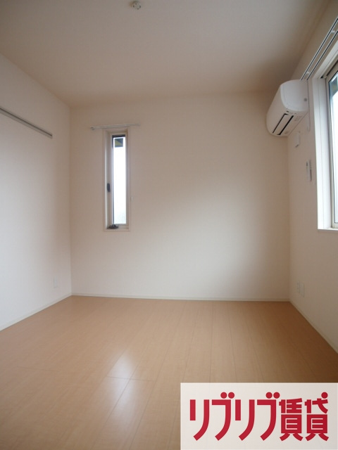 PARK　HILLS　MIYAKO　Ａの洋室