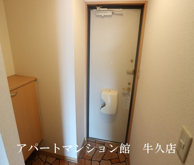 グランドセントレア888　Bの玄関