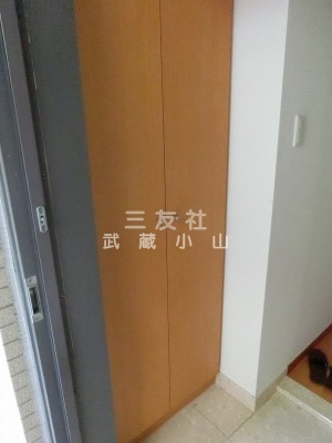 【玄関】 | ガーデン目黒南