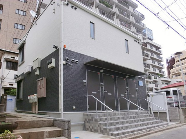 【エントランス】 | トリニティコートＫ