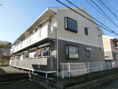 【外観】 | メイトMⅠ | メイトＭⅠ　軽量鉄骨2階建て　朝日が嬉しい東向きの物件です