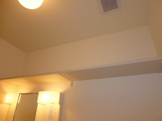 メイフラワーＢの洗面所|棚