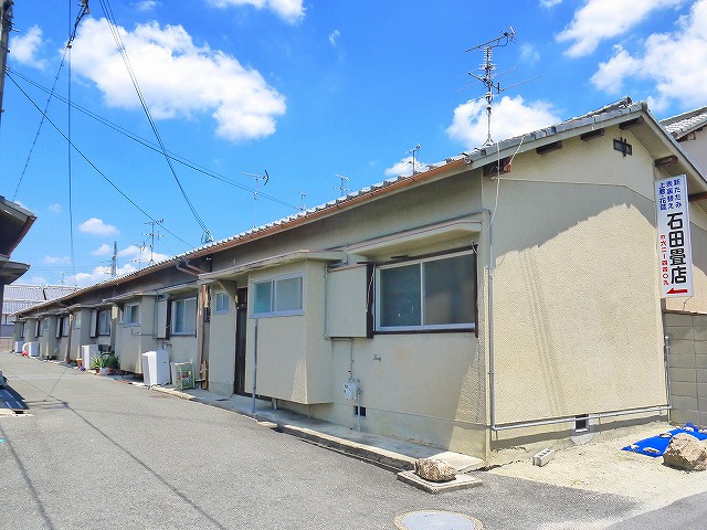 石田貸家の外観