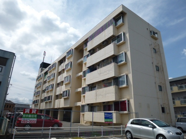 倉敷市松島の賃貸マンションの外観