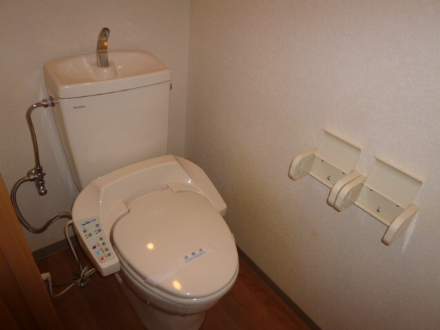 メゾン・ド・アンジュのトイレ|温水洗浄便座