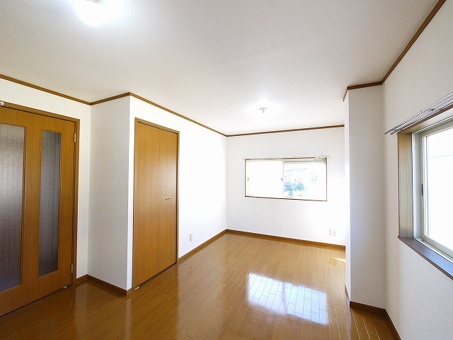 フォンテーヌ　Ｎ－Ⅰの玄関|落ち着いた玄関です