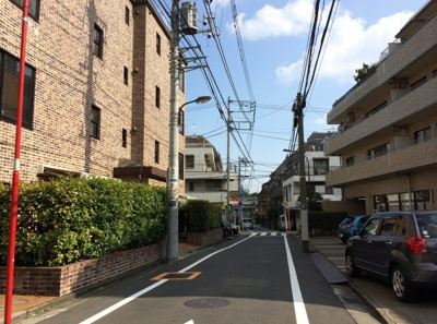 【周辺】 | The York House(ザ・ヨークハウス) | 前面道路