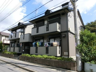 【外観】 | ウェルカム塚田Ｂ | 明るい色合いの外観です